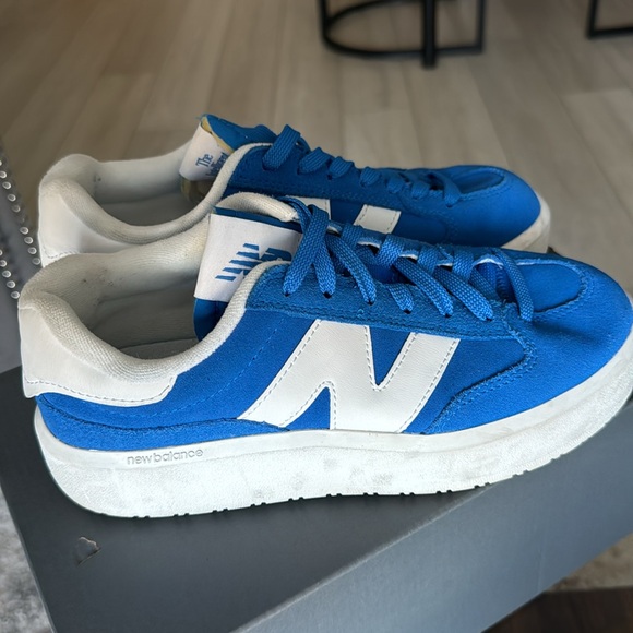 New Balance Unisex CT302 Sneaker - Picture 7 of 9